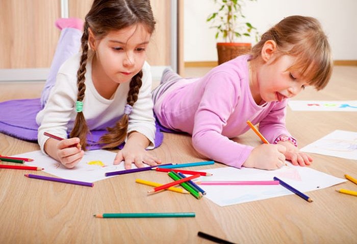 Cách học vẽ cho bé theo từng giai đoạn phát triển - hình ảnh 3