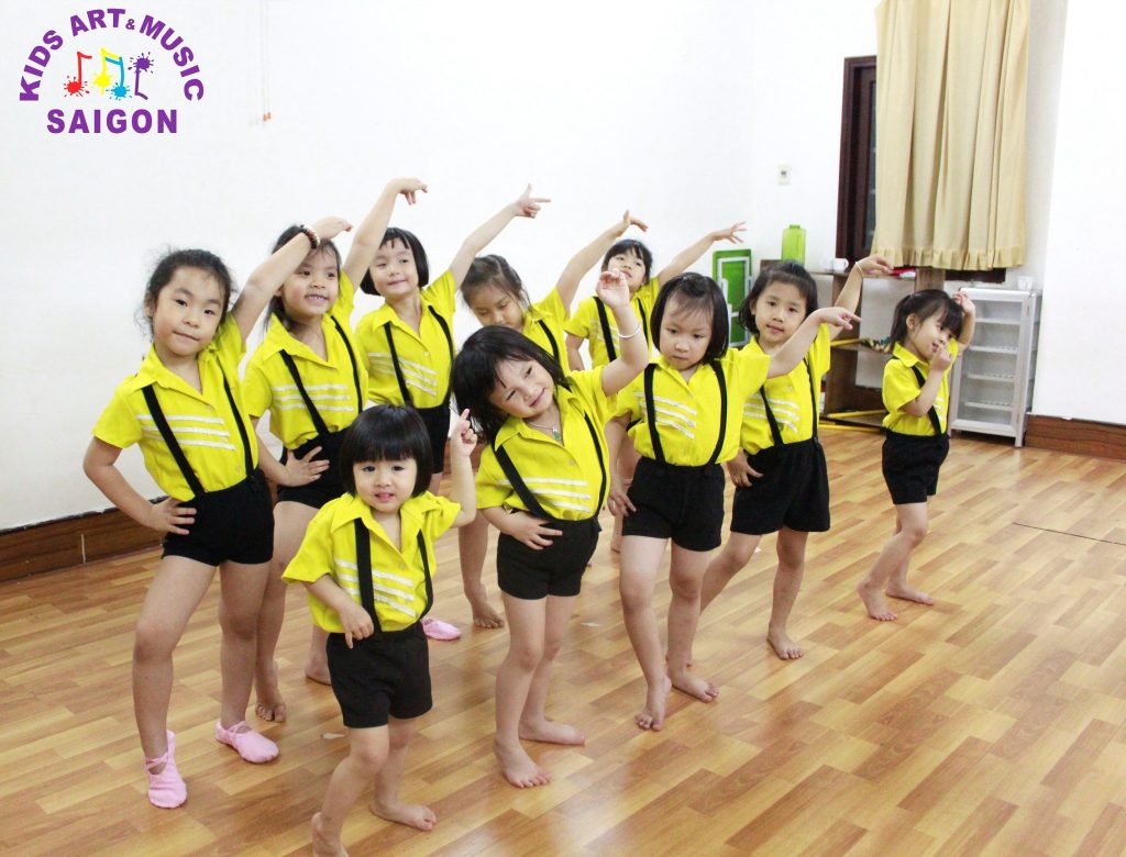 nhay-aerobic-thieu-nhi-hinh-anh2