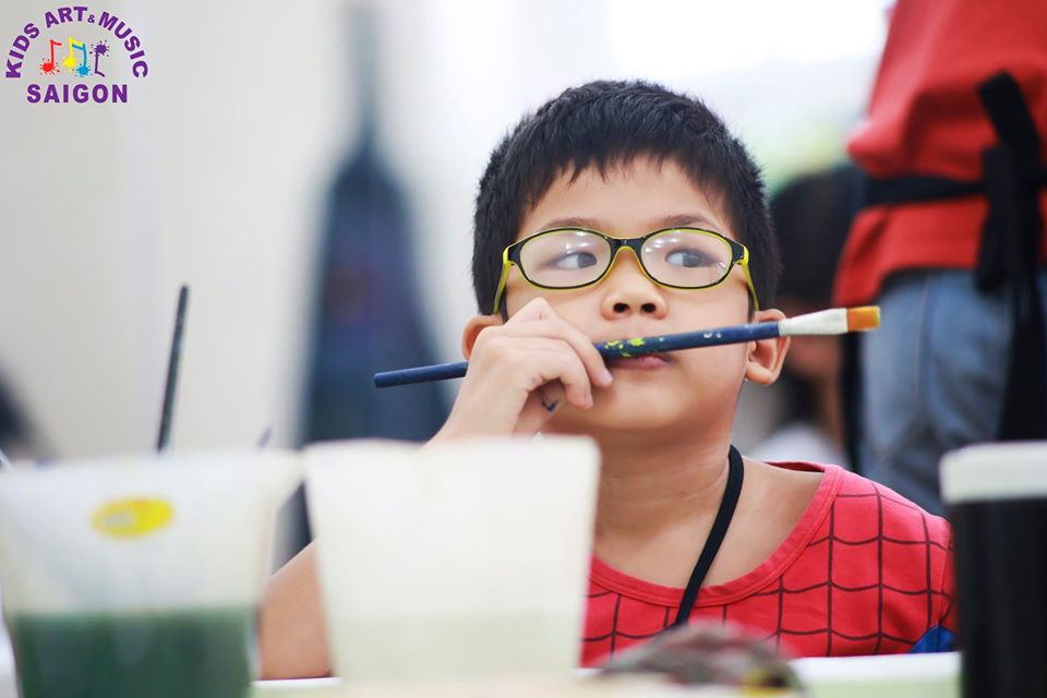 Lớp học vẽ quận 12 giúp phát triển năng khiếu cho bé Lớp học vẽ quận 12 giúp phát triển năng khiếu cho bé - hình ảnh 1