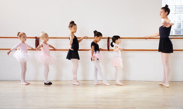 Những tips để ba mẹ không phải "điên đầu" khi chọn đồ múa ballet cho bé tphcm Những tips để ba mẹ không phải "điên đầu" khi chọn đồ múa ballet cho bé tphcm