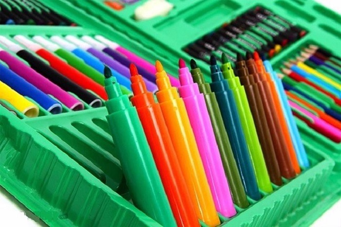Dụng cụ học vẽ cho bé mà ba mẹ nên chuẩn bị