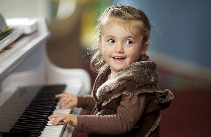 Học Piano cho bé và những lý do không thể bỏ qua