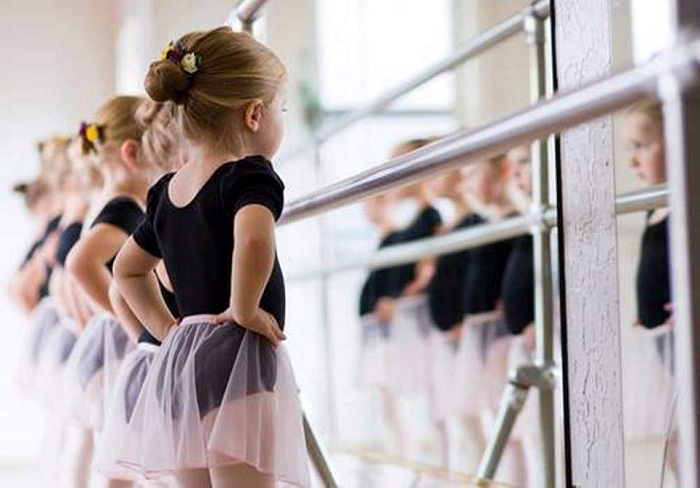 Rất nhiều điều về lớp học múa ballet cho bé mà bạn cần biết