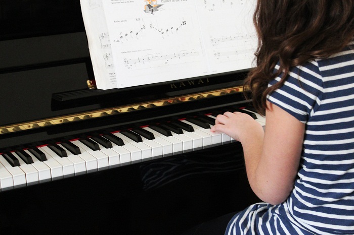 Học đàn Piano ở quận 6 và những lợi ích trong tương lai