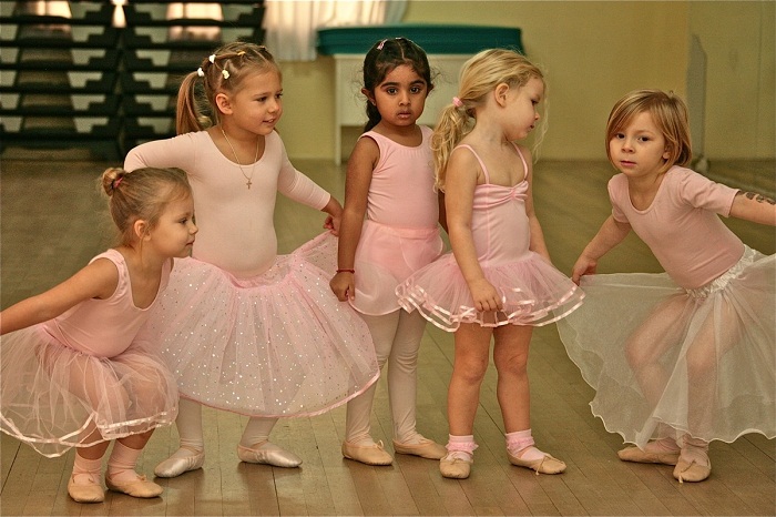 Nơi ươm mầm cho những tài năng nhí - Lớp ballet cho bé quận 5-h2