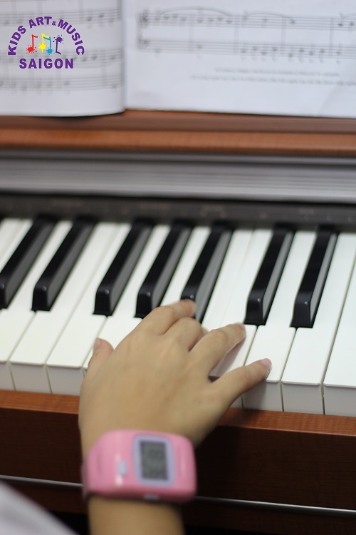 Cho bé học piano ở đâu tốt Hà Nội mới là sự lựa chọn đúng đắn và hợp lý? Cho bé học piano ở đâu tốt Hà Nội mới là sự lựa chọn đúng đắn và hợp lý?
