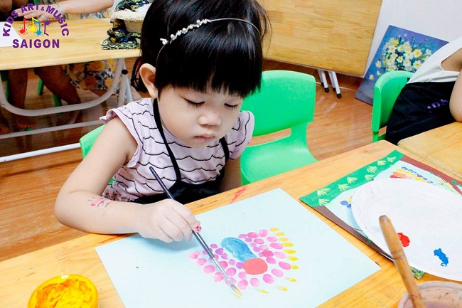 Lớp học vẽ cho bé tại Hà Nội - nơi thắp lửa niềm đam mê hội họa hình ảnh 3 Lớp học vẽ cho bé tại Hà Nội - nơi thắp lửa niềm đam mê hội họa hình ảnh 3