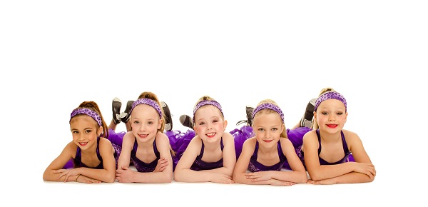 Khám phá sân chơi năng động của các bé thiếu nhi nhảy Aerobic
