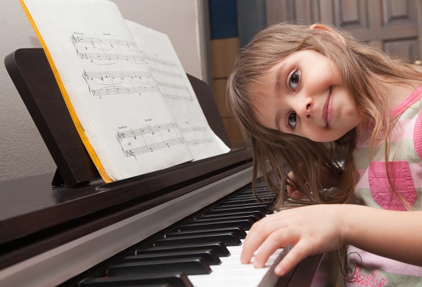 Hướng dẫn đánh đàn piano cho bé yêu hình ảnh 2 Hướng dẫn đánh đàn piano cho bé yêu hình ảnh 2