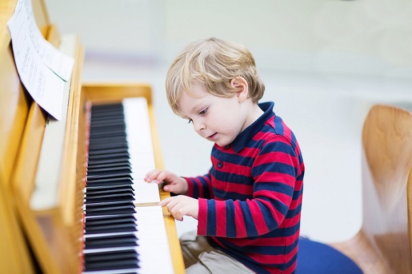 Chìm đắm cảm xúc cùng nhạc piano hay cho bé hình ảnh 2 Chìm đắm cảm xúc cùng nhạc piano hay cho bé hình ảnh 2