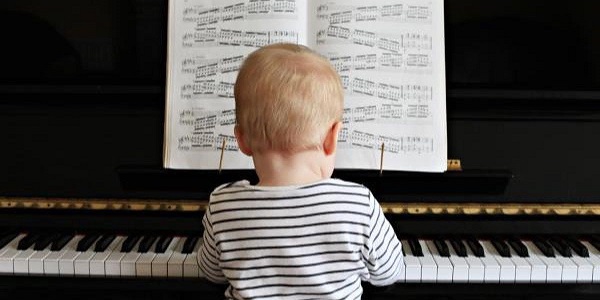 Những bản piano hay nhất và những lợi ích vàng Những bản piano hay nhất và những lợi ích vàng