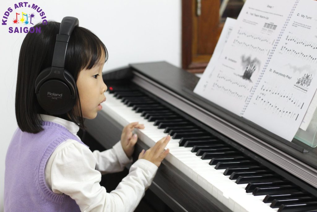 Hướng dẫn học đàn Piano tại nhà 4 Hướng dẫn học đàn Piano tại nhà 4