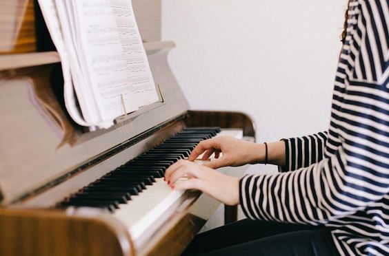 Chia sẻ cách chọn đàn piano cho trẻ chuẩn không cần chỉnh - hình ảnh 4 Chia sẻ cách chọn đàn piano cho trẻ chuẩn không cần chỉnh - hình ảnh 4