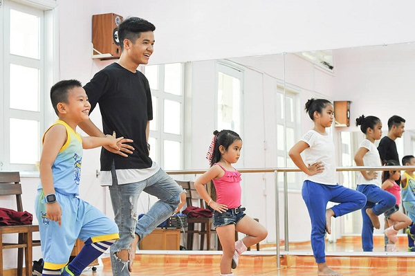 Gian nan việc tìm lớp học nhảy hiện đại ở TP.HCM cho bé hình ảnh 2 Gian nan việc tìm lớp học nhảy hiện đại ở TP.HCM cho bé hình ảnh 2