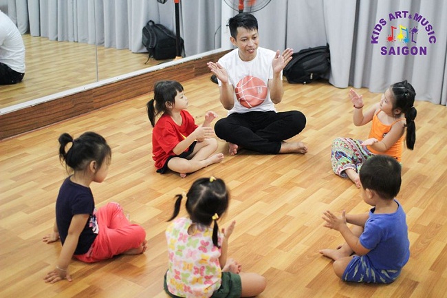 Phân vân lựa chọn lớp học aerobic cho bé Phân vân lựa chọn lớp học aerobic cho bé