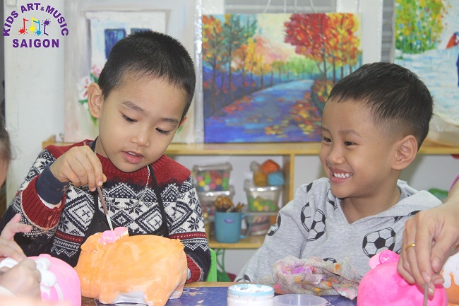 Lớp dạy vẽ Hải Phòng – sân chơi lành mạnh cho các bé yêu thích hội hoạ hình ảnh 3