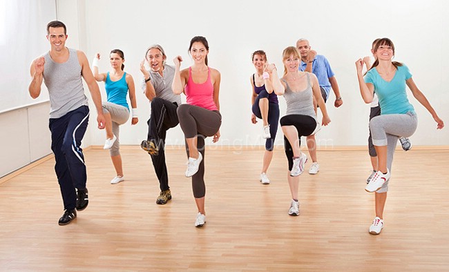 Tự tin tập luyện aerobic tại nhà