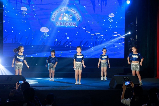Những lý do tại sao bạn nên cho con học múa aerobic thiếu nhi trong mùa hè này 
