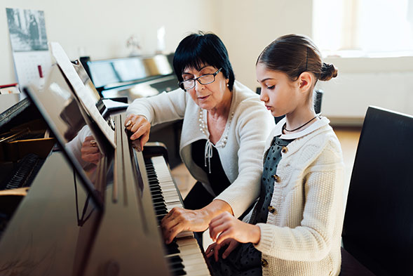 Lớp học đàn Piano giá rẻ Hà Nội mang đến những giá trị gì cho các bé?