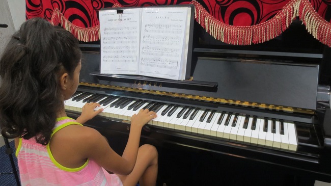 Tại sao nên cho bé theo học tại trung tâm dạy piano tại Hà Nội hình ảnh 2 Tại sao nên cho bé theo học tại trung tâm dạy piano tại Hà Nội hình ảnh 2