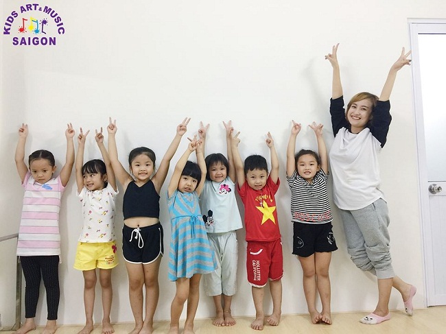 Tất tần tật những điều ba mẹ cần biết về bộ môn Aerobic cho bé hình ảnh 3