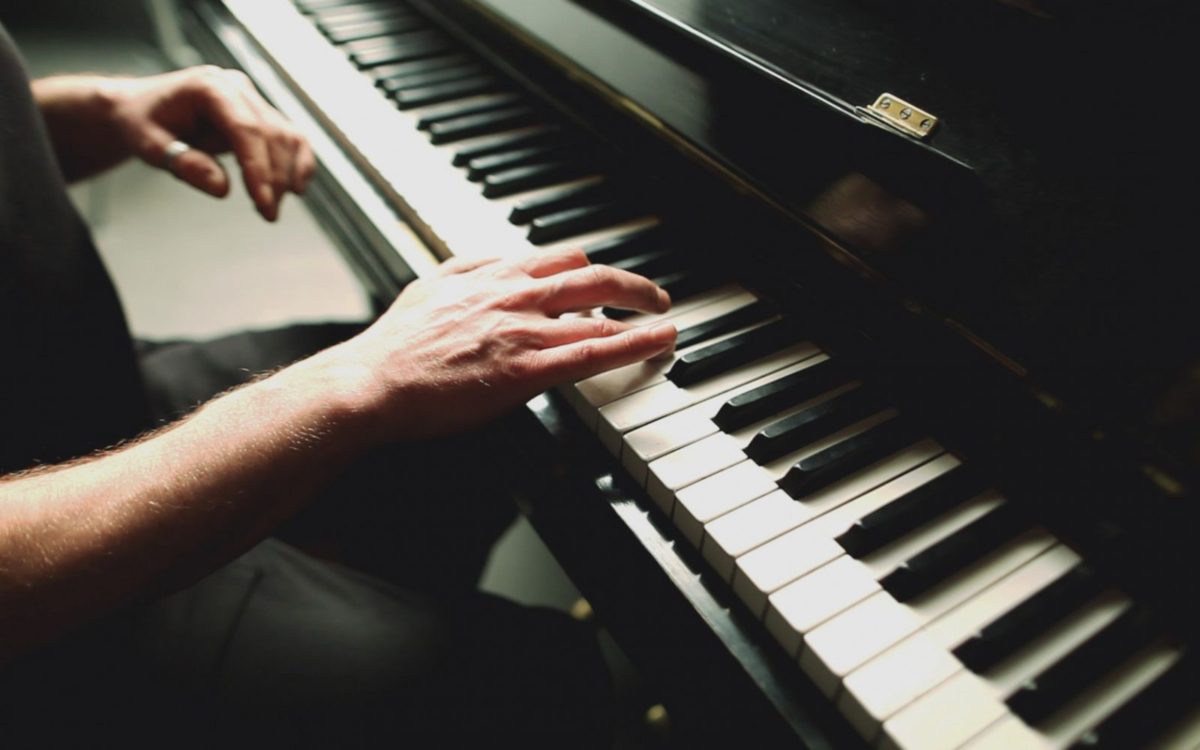 Tìm kiếm gia sư piano tại nhà Hà Nội dễ hơn bao giờ hết