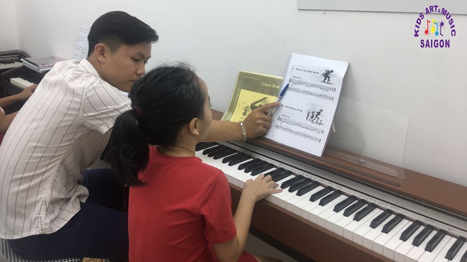 Giáo trình tại trung tâm dạy đàn Piano TPHCM - hình ảnh 1 Giáo trình tại trung tâm dạy đàn Piano TPHCM - hình ảnh 1