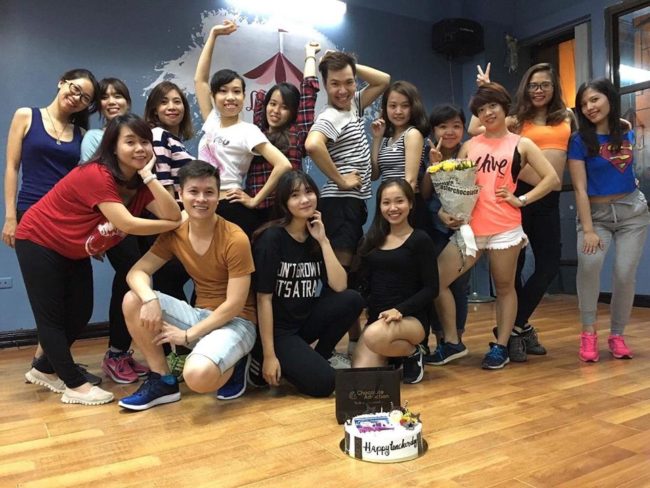 Tìm hiểu về những lớp học nhảy shuffle dance ở Bình Dương