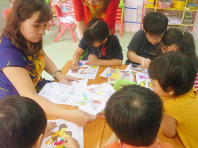 Tuyển dụng giáo viên dạy vẽ ở quận Tân Phú có chuyên môn