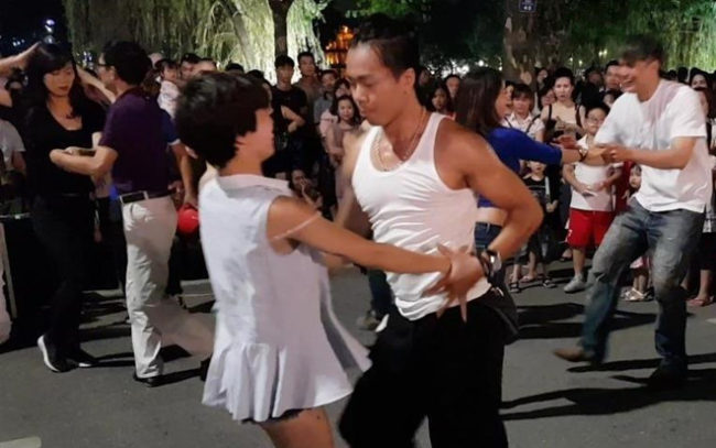 Có nên học nhảy Salsa ở Hà Nội không? hình ảnh 1 Có nên học nhảy Salsa ở Hà Nội không? hình ảnh 1