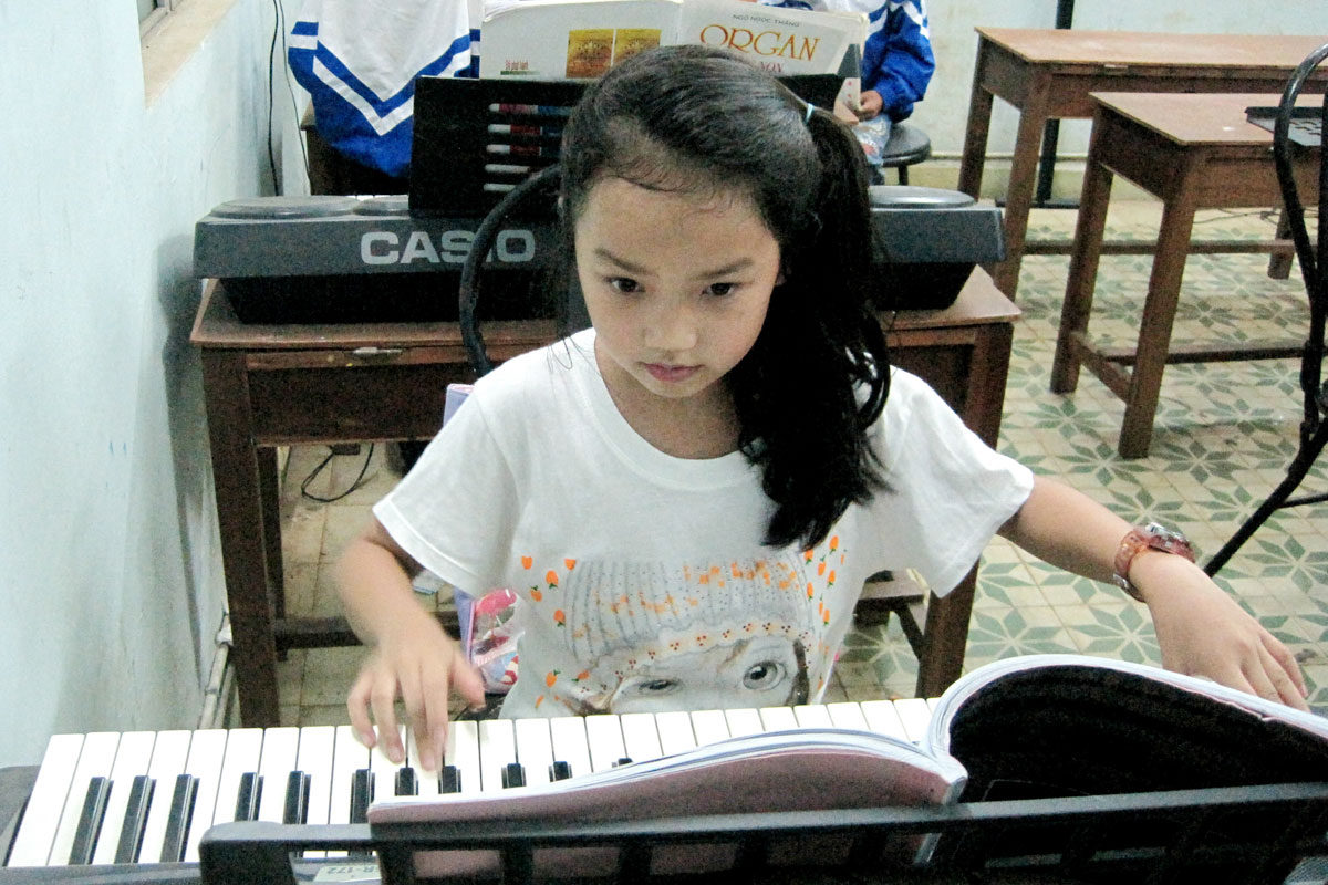 Những lớp dạy đàn organ tại quận Hoàng Mai Hà Nội có gì thú vị?