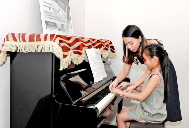 Có gì thú vị bên trong những lớp dạy đàn piano ở quận Hoàng Mai Hà Nội? hình ảnh 2 Có gì thú vị bên trong những lớp dạy đàn piano ở quận Hoàng Mai Hà Nội? hình ảnh 2