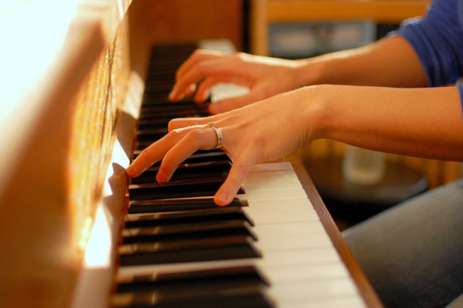 lớp dạy piano quận 4 tại tp HCM hình ảnh 3