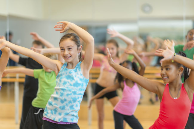 Có gì thú vị bên trong những lớp nhảy aerobic mẫu giáo ở quận Tân Phú? hình ảnh 3