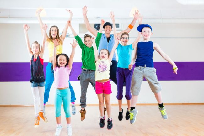 Những điều cần biết về các lớp nhảy aerobic trẻ em ở quận Tân Phú hình ảnh 2 Những điều cần biết về các lớp nhảy aerobic trẻ em ở quận Tân Phú hình ảnh 2