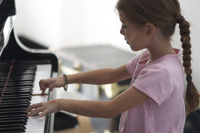Điều thú vị về việc học piano ở quận 10 tpHCM hình ảnh 2.