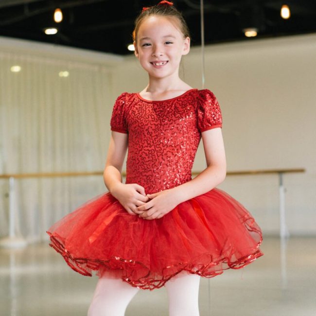 Tìm mua váy múa Ballet cho bé dễ hay khó?