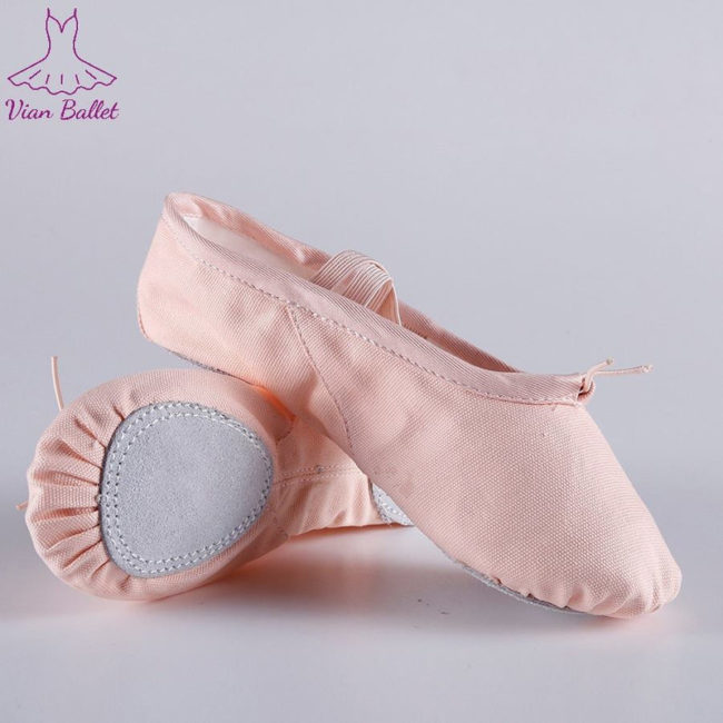 Ba mẹ đã biết cách chọn giày Ballet phù hợp cho bé chưa? ảnh 3 Ba mẹ đã biết cách chọn giày Ballet phù hợp cho bé chưa? ảnh 3