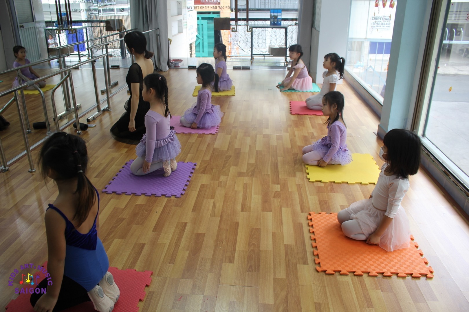 Cần lưu ý điều gì khi chọn trung tâm đào tạo múa Ballet cho bé - hình ảnh 1