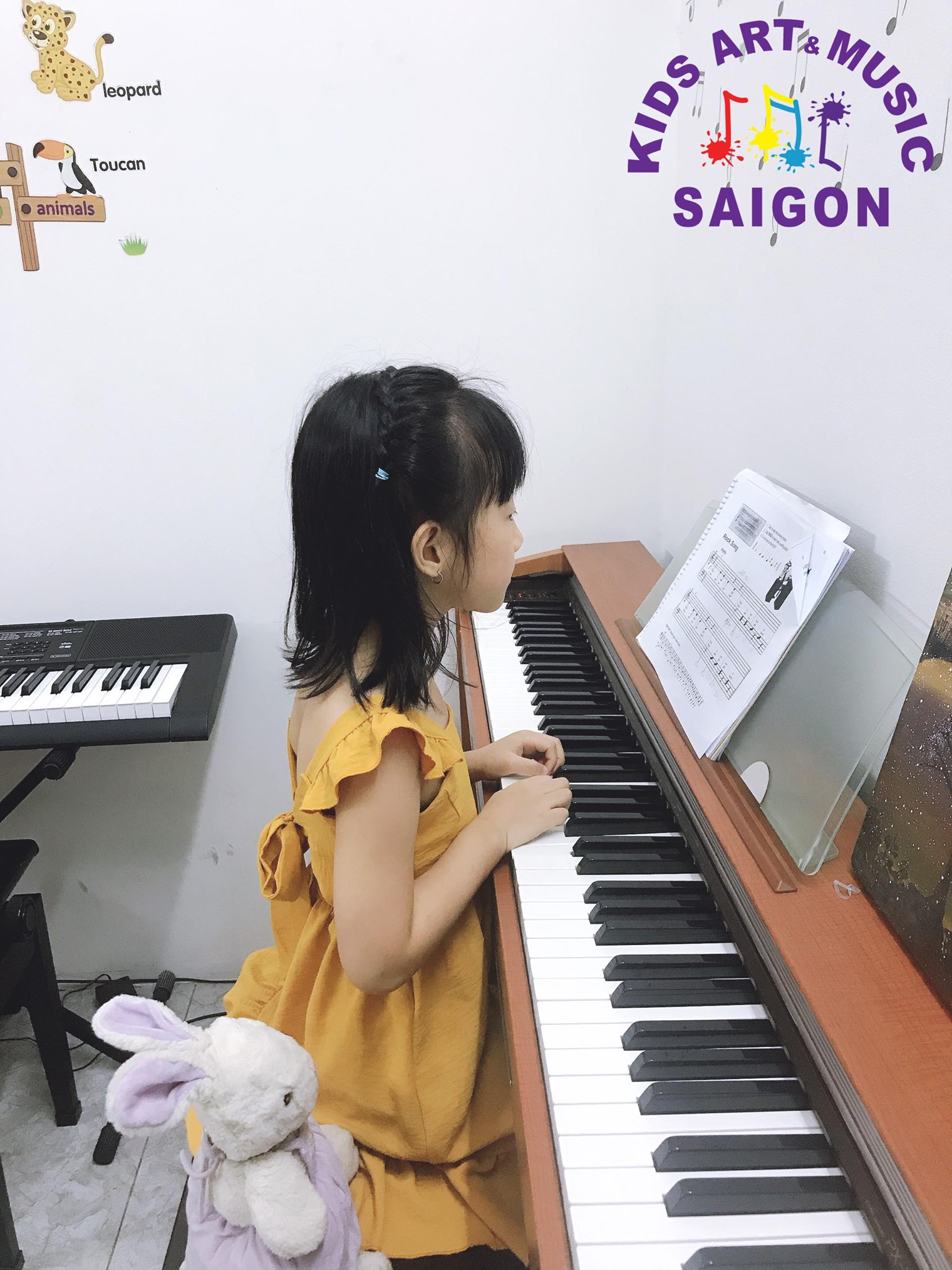 Địa chỉ lớp dạy học đàn Piano cho bé 4 tuổi - Hình ảnh 2 Địa chỉ lớp dạy học đàn Piano cho bé 4 tuổi - Hình ảnh 2