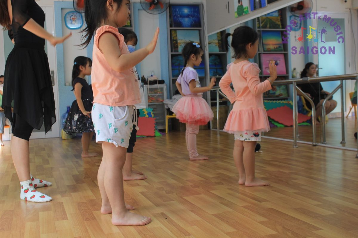 Bất ngờ với những lợi ích “khủng” từ lớp nhảy hiện đại dành cho trẻ em