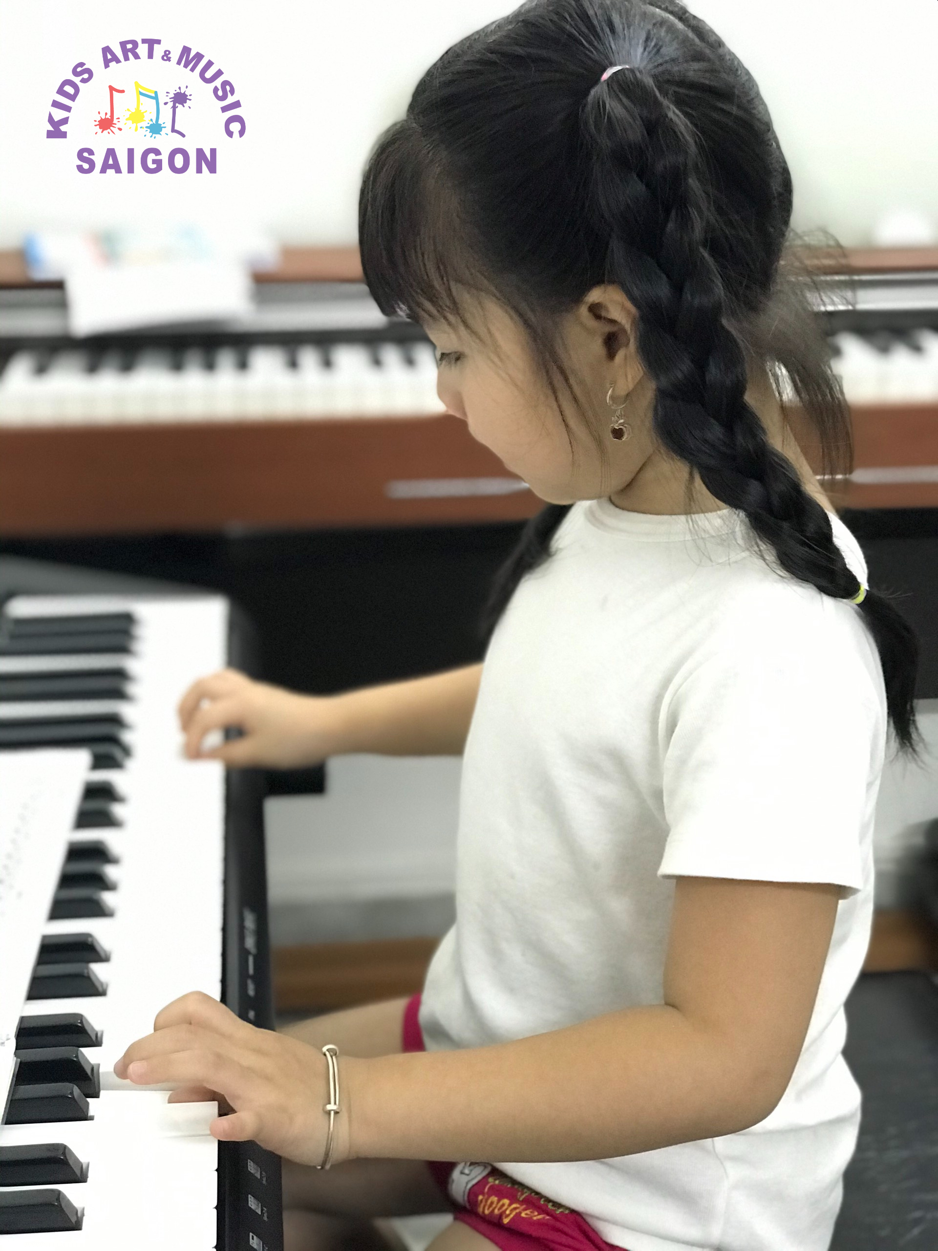 Trung tâm dạy học piano ở quận 10 cho bé uy tín - hình ảnh 1 Trung tâm dạy học piano ở quận 10 cho bé uy tín - hình ảnh 1
