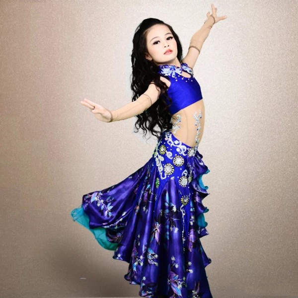 Học múa bụng ( Belly dance) – bộ môn mới dành cho các bé