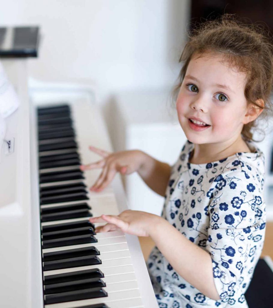 TOP 5 lớp học đàn Piano cho bé quận Tân Phú TpHCM có chất lượng tuyệt vời - Hình ảnh 5 TOP 5 lớp học đàn Piano cho bé quận Tân Phú TpHCM có chất lượng tuyệt vời - Hình ảnh 5