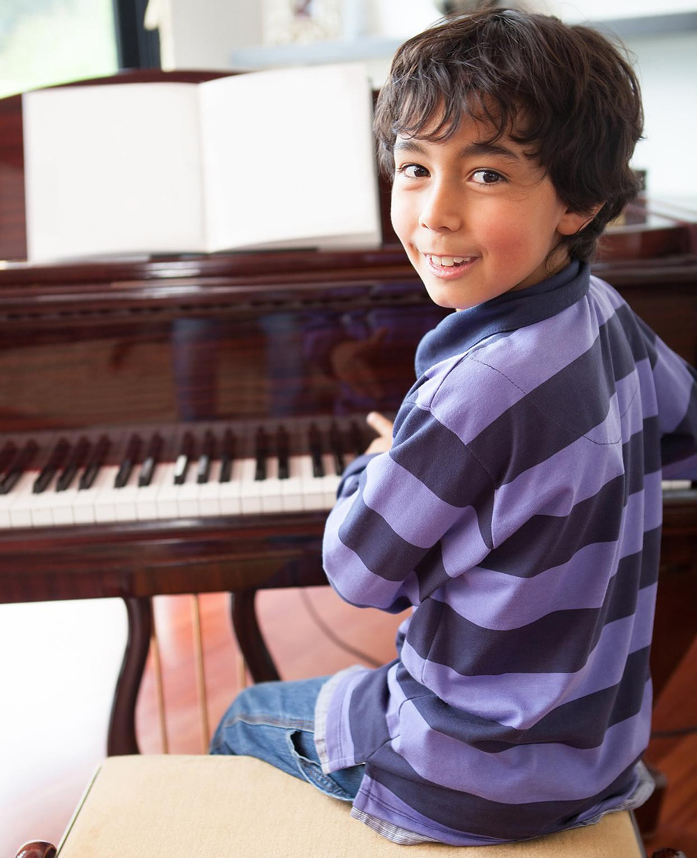 TOP 10 lớp học đàn Piano cho trẻ em ở TpHCM tốt nhất hiện nay - Hình ảnh 9 TOP 10 lớp học đàn Piano cho trẻ em ở TpHCM tốt nhất hiện nay - Hình ảnh 9